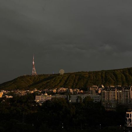 Panorama Khiliani Apartment Tbilisi Luaran gambar