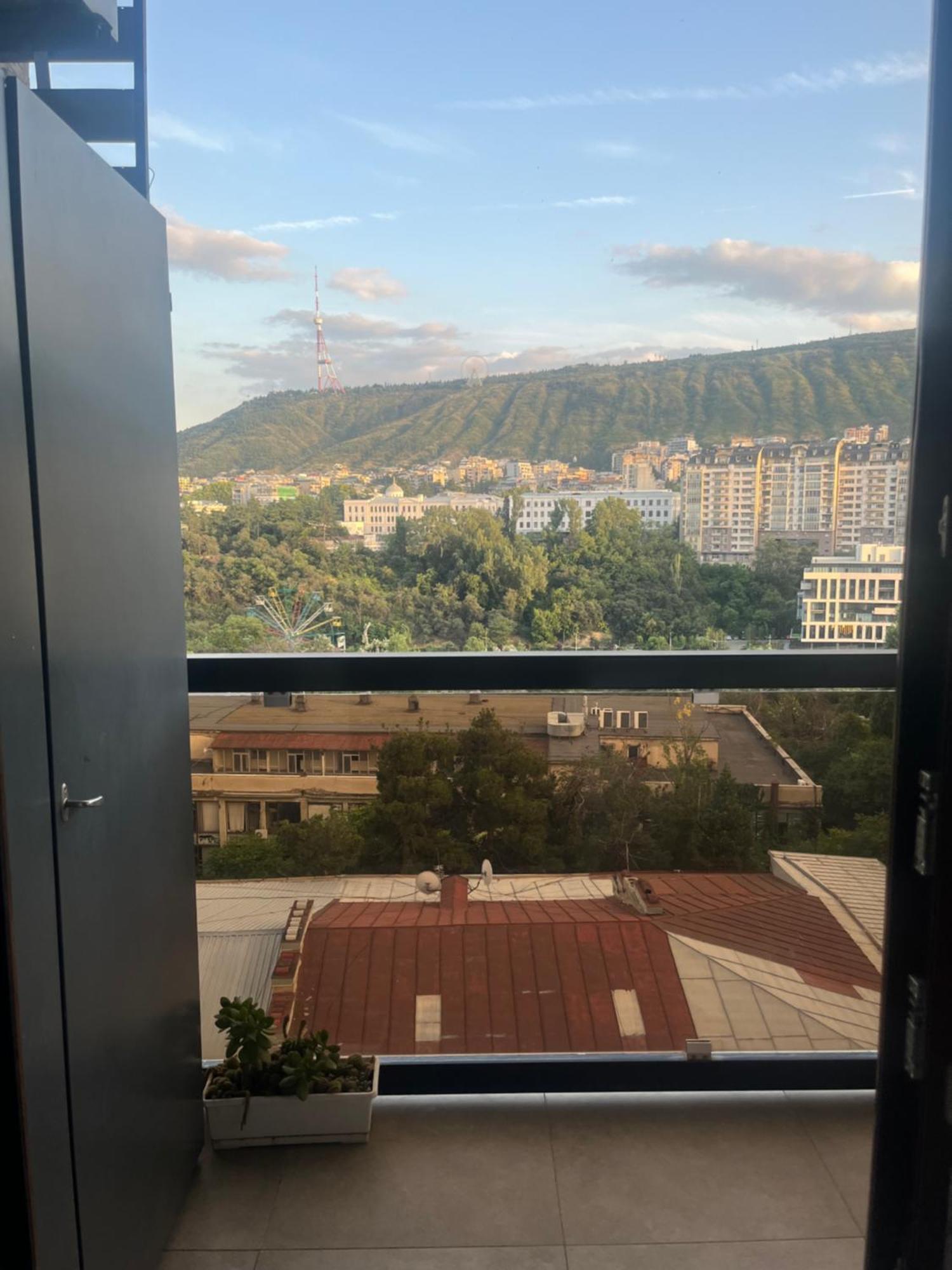 Panorama Khiliani Apartment Tbilisi Luaran gambar