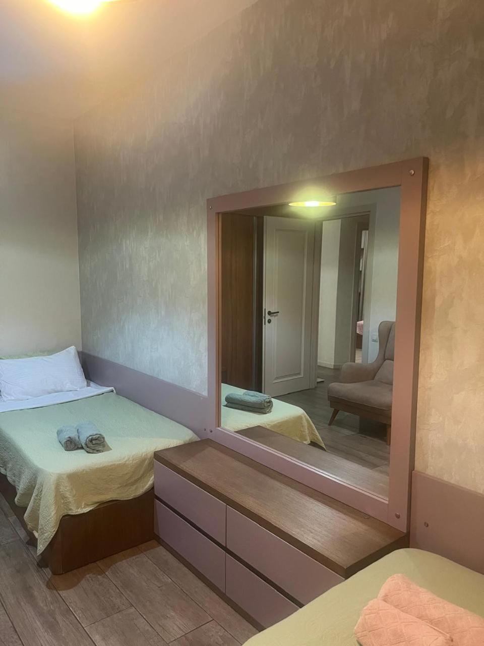 Panorama Khiliani Apartment Tbilisi Luaran gambar